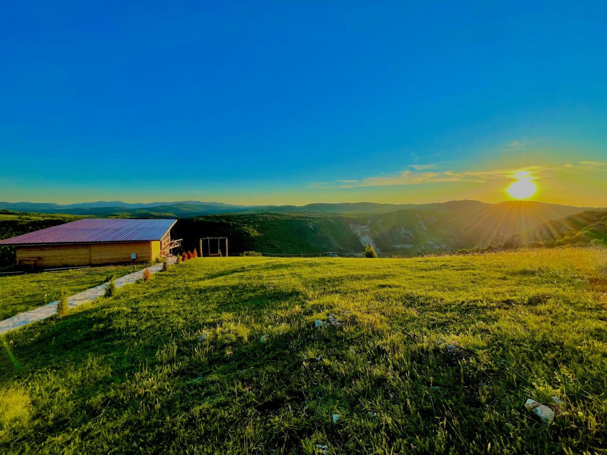 Druzinice Ethno Village Molitva מראה חיצוני תמונה