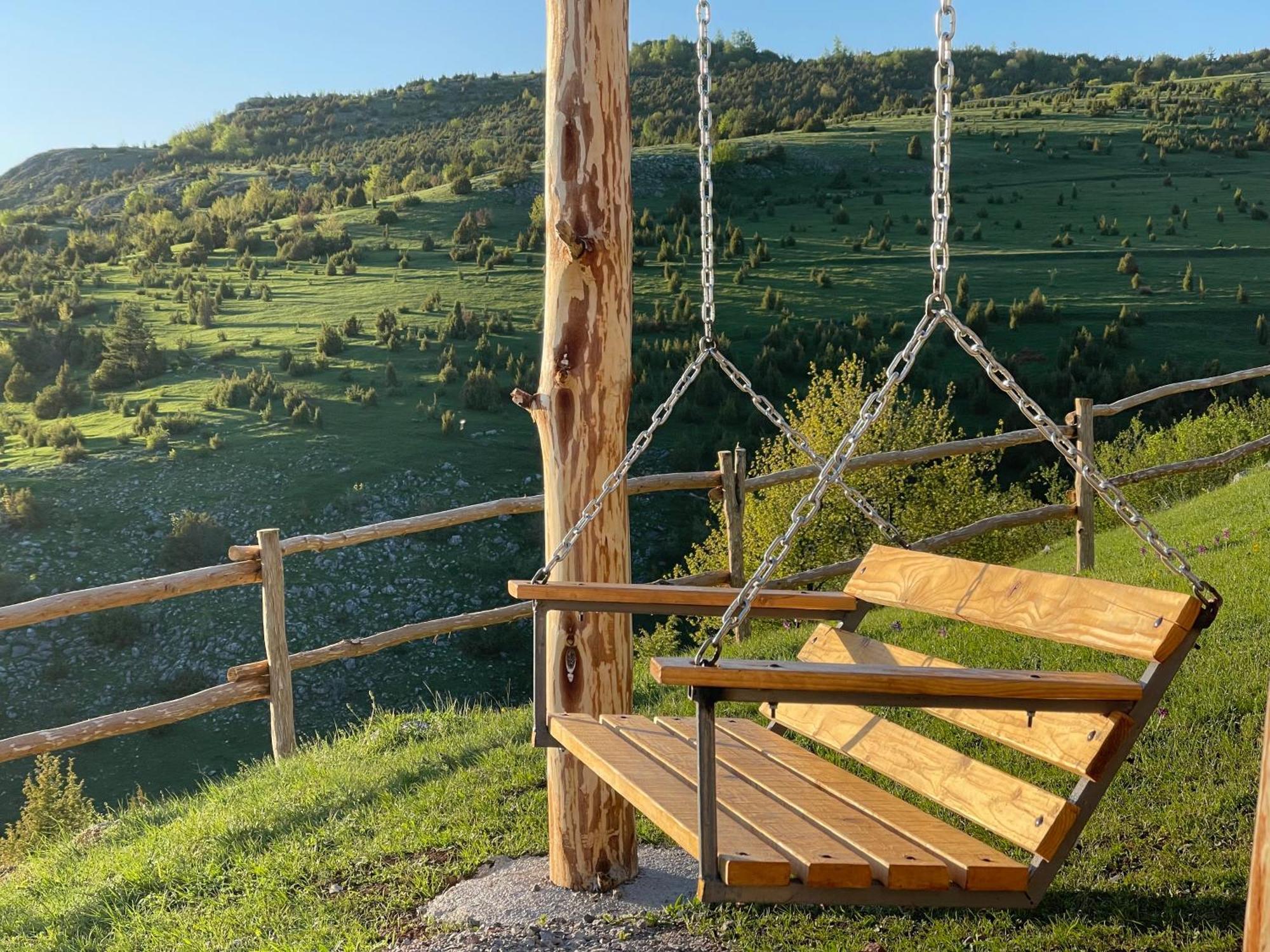 Druzinice Ethno Village Molitva מראה חיצוני תמונה